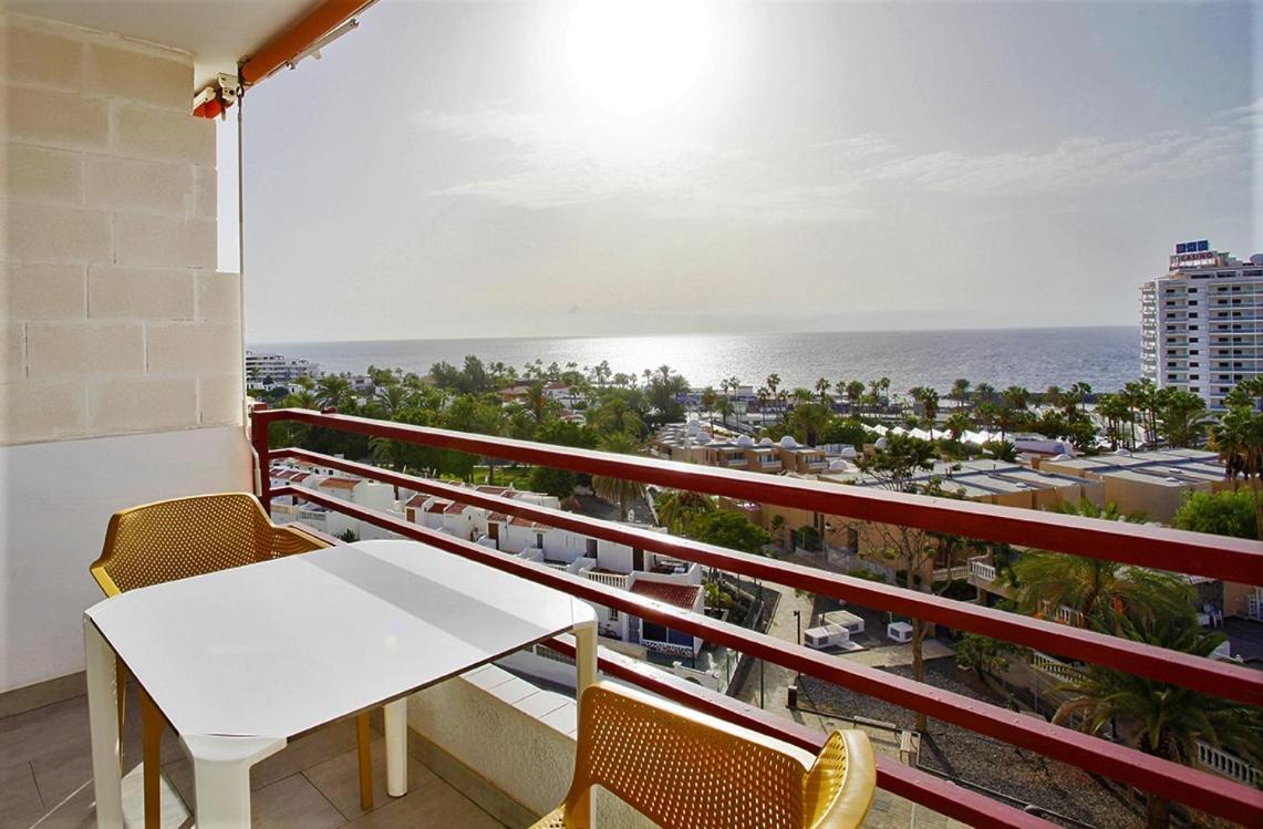 Roberta Apartment Playa De Las Americas Extérieur photo